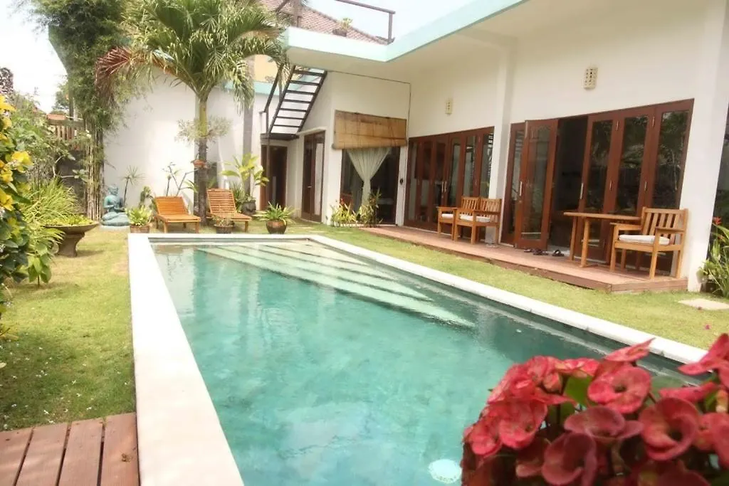 Villa Cahaya Seminyak
