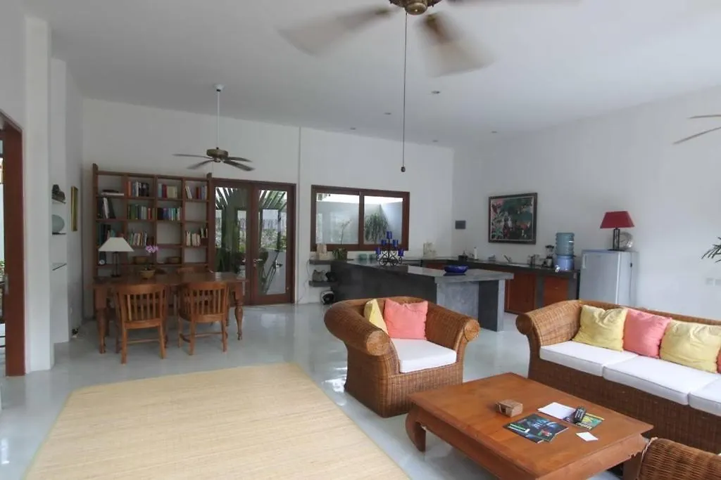 Villa Cahaya Seminyak Indonesia