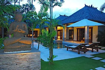 Villa Cahaya Seminyak