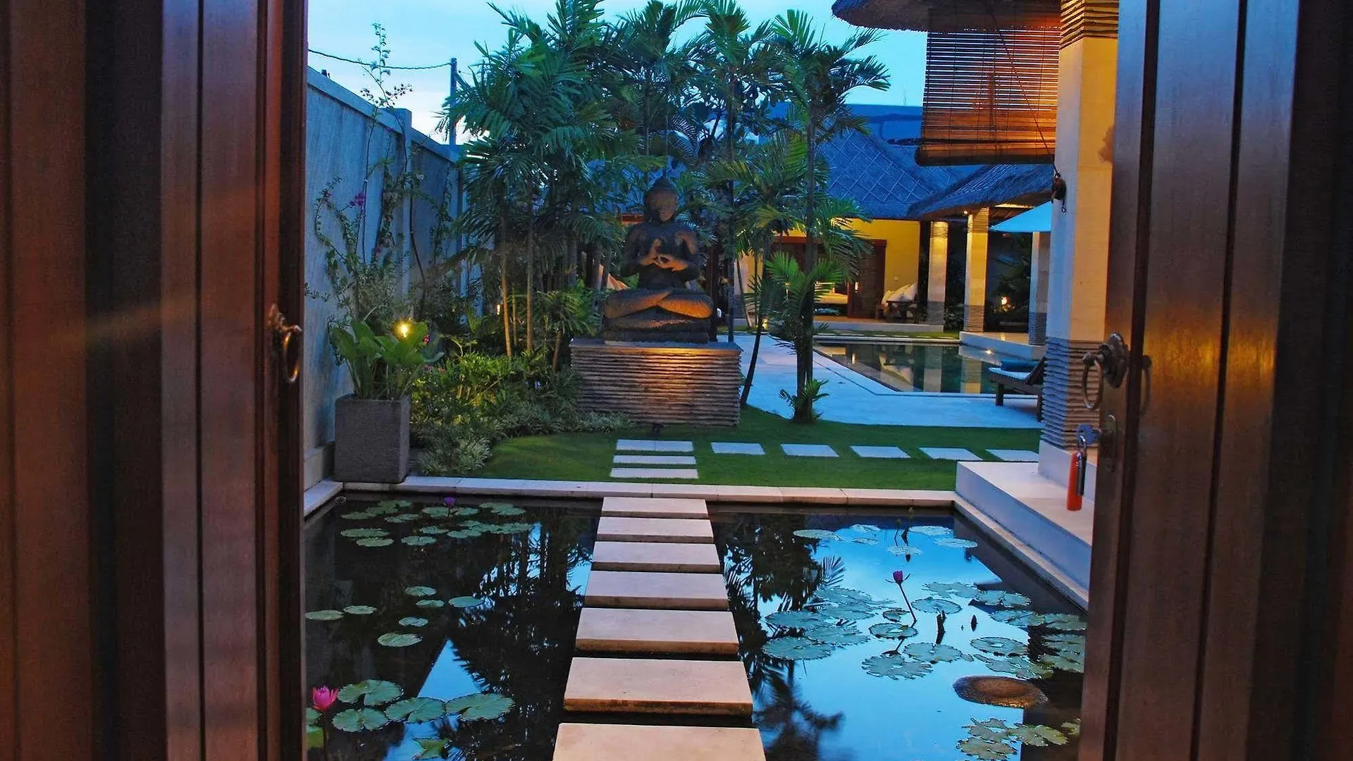 Villa Cahaya Seminyak