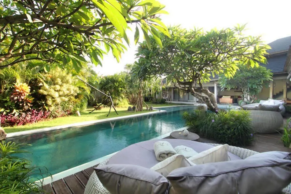 Villa Cahaya Seminyak  Seminyak (Bali)